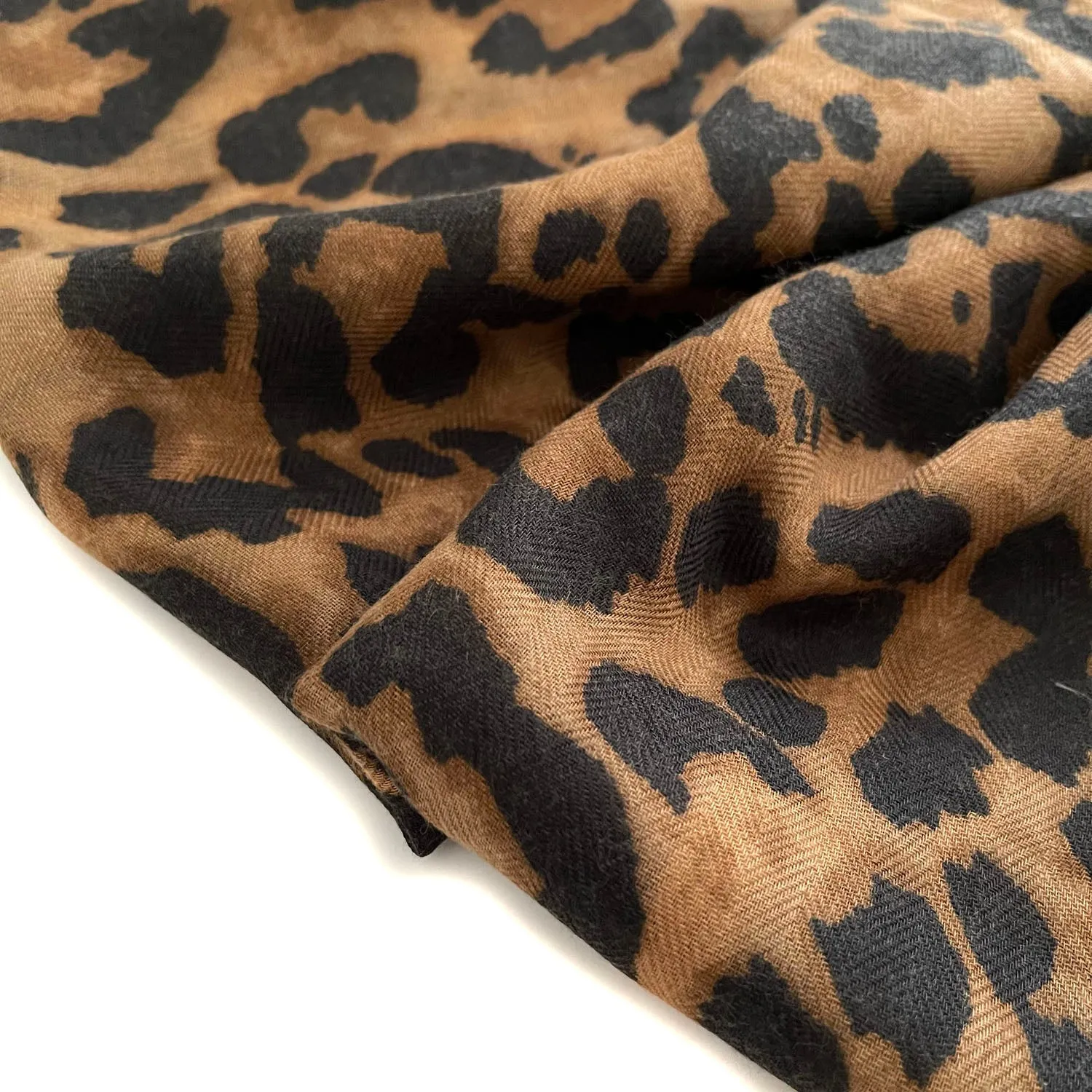 LARGE BROWN LEOPARD PRINT SCARF