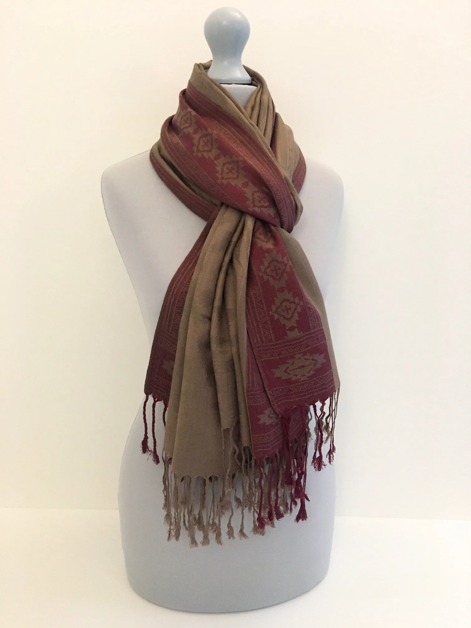 MOCHA ANIMAL PRINT REVERSIBLE PASHMINA SHAWL SCARF